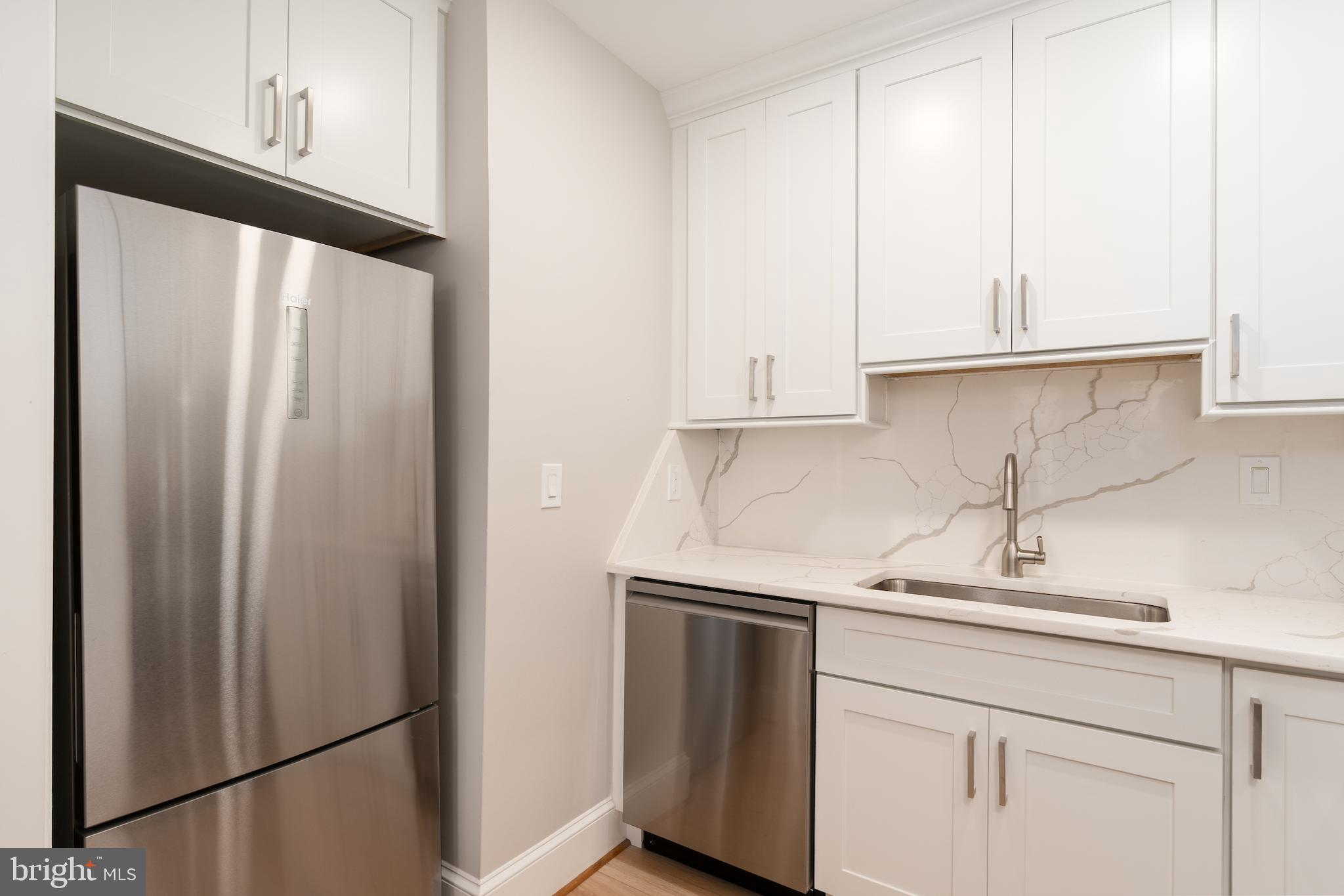 523 CONSTITUTION AVENUE NE 3