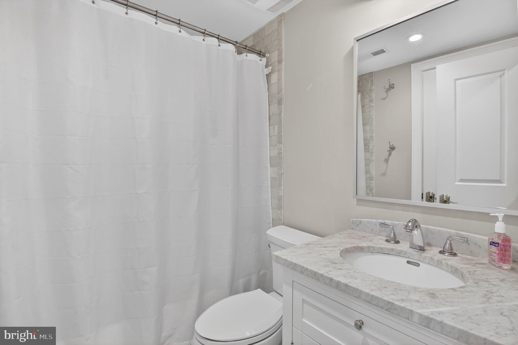 2820 BELLEVUE TERRACE NW