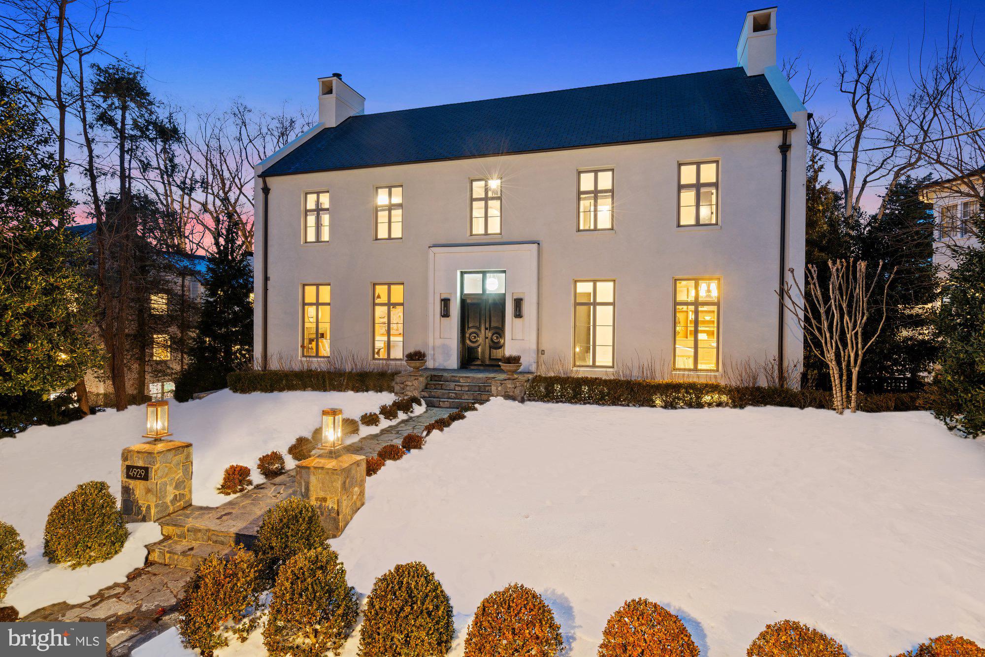 4929 LOWELL STREET NW