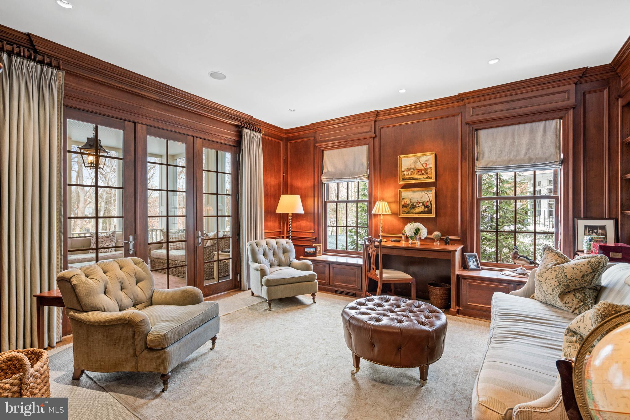 4641 DEXTER STREET NW