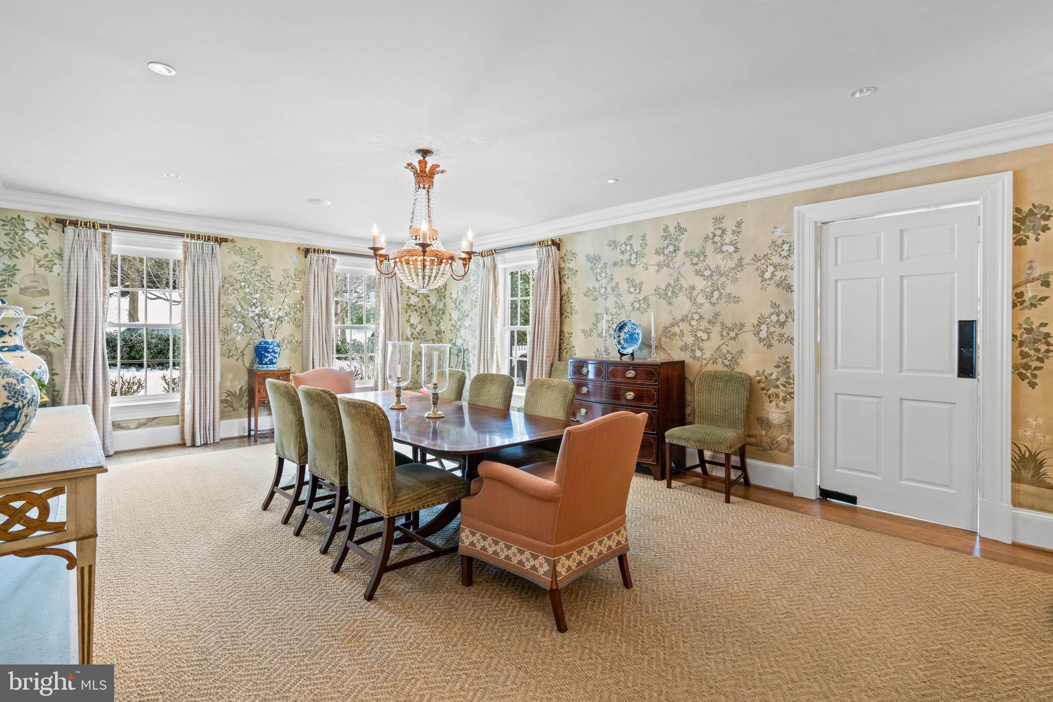 4641 DEXTER STREET NW