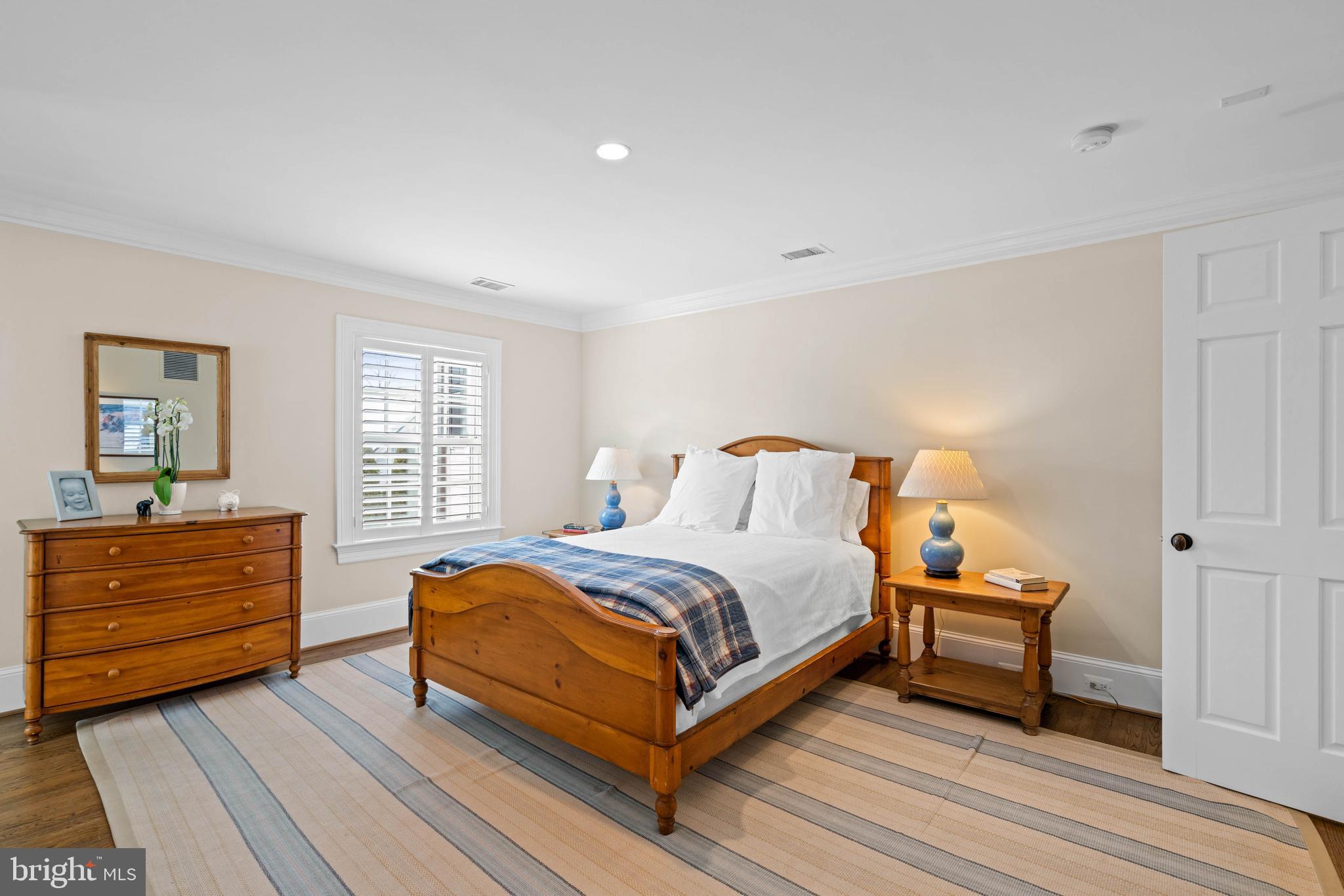 4641 DEXTER STREET NW