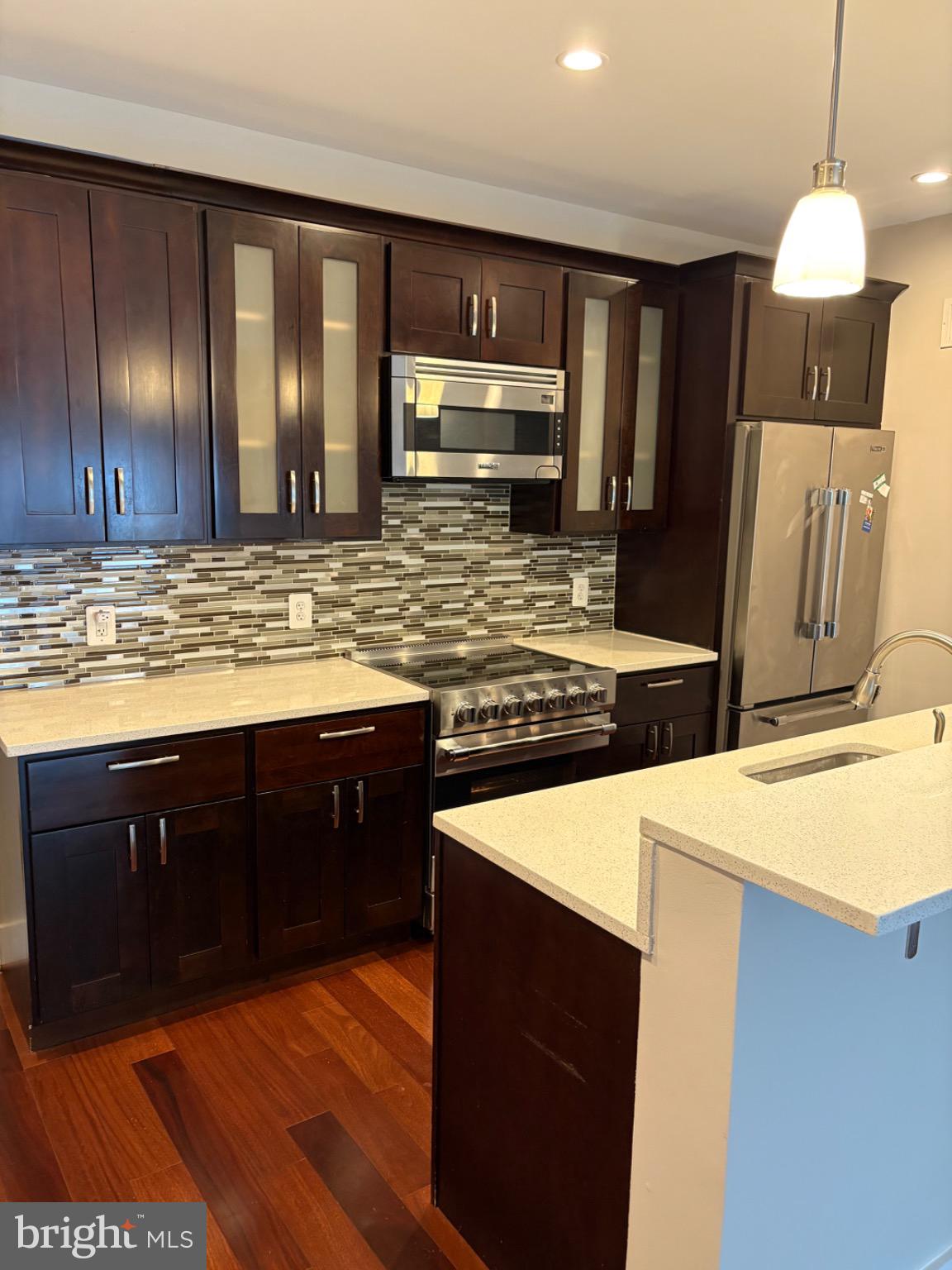 4004 EDMUNDS STREET NW 7