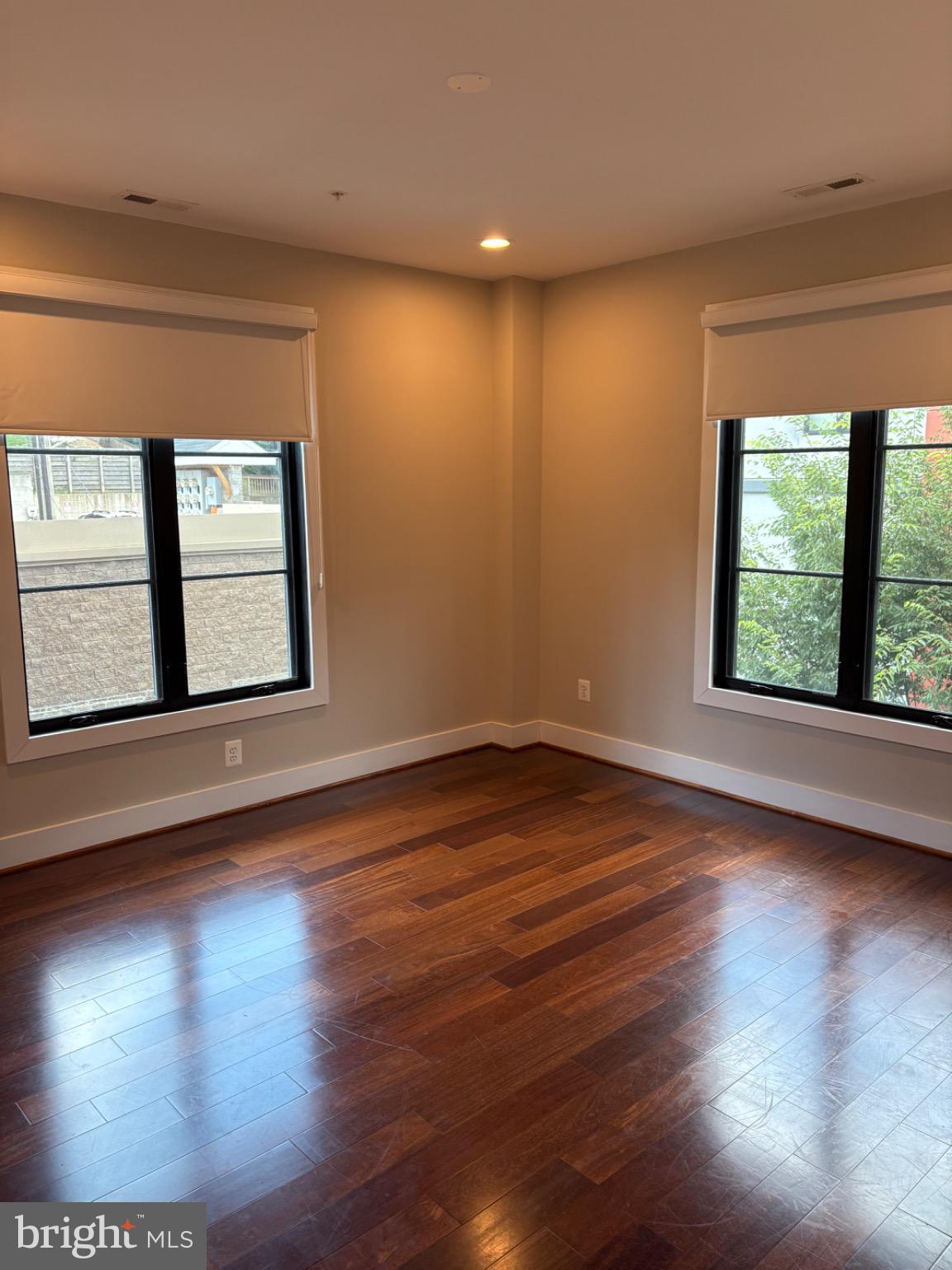 4004 EDMUNDS STREET NW 7