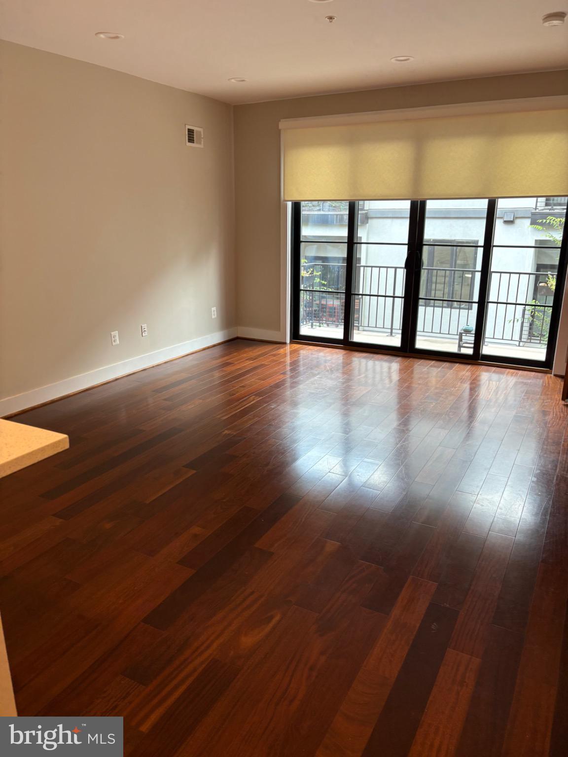 4004 EDMUNDS STREET NW 7