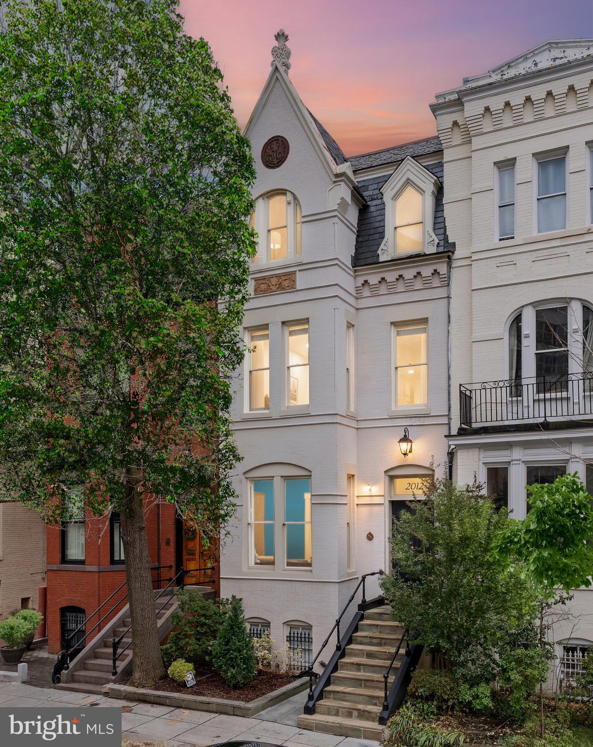 2012 HILLYER PLACE NW