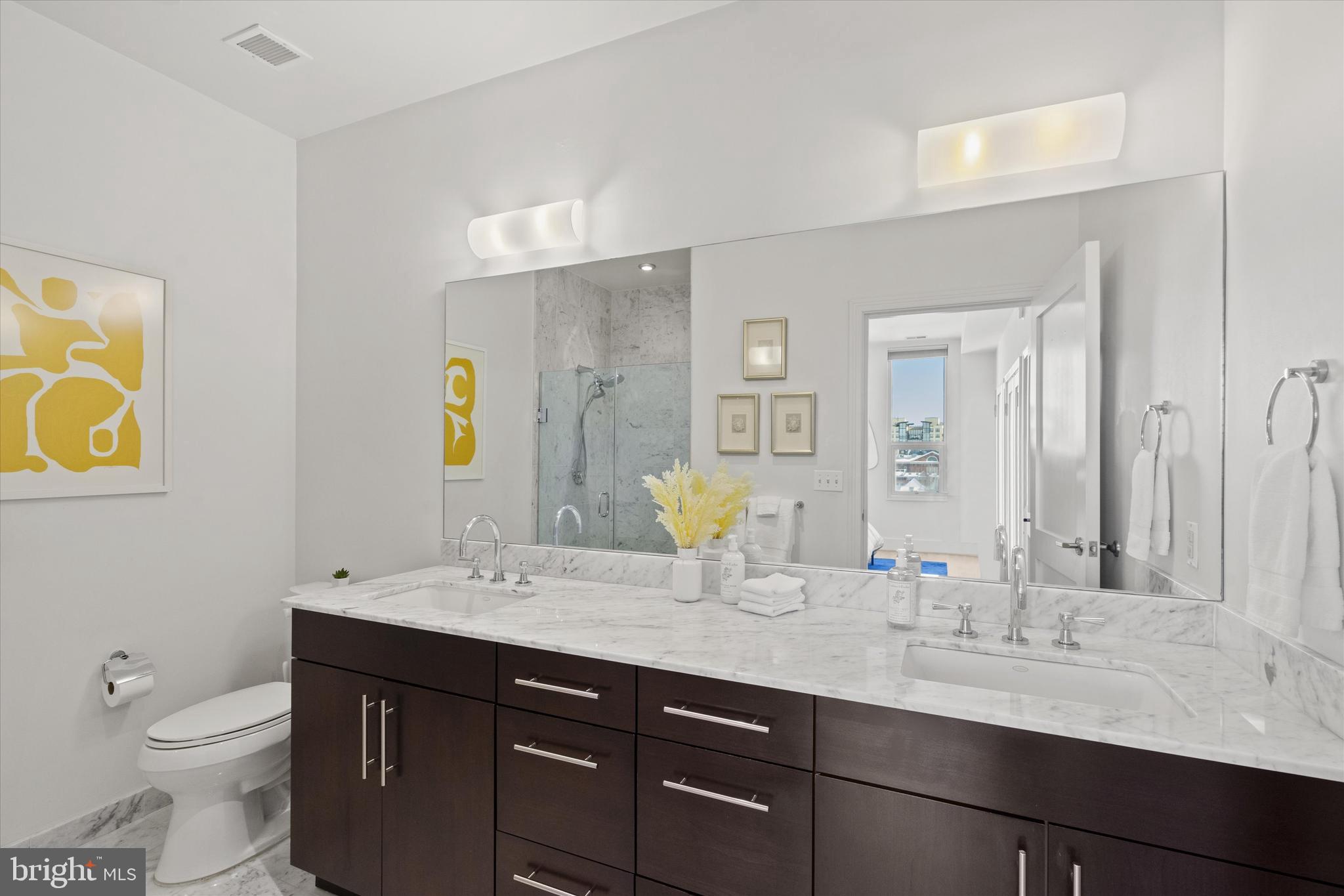 2100 11TH STREET NW PH6