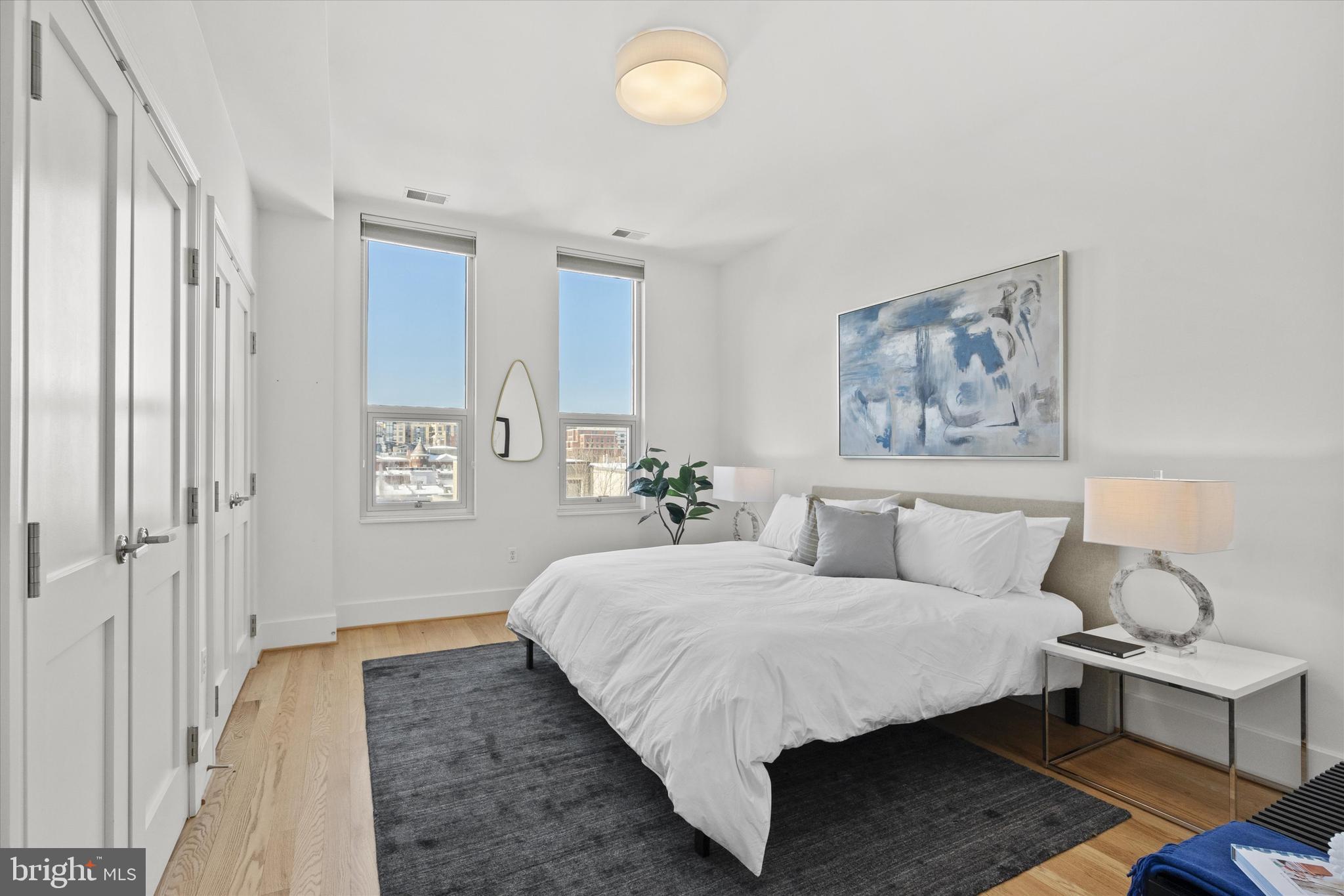 2100 11TH STREET NW PH6