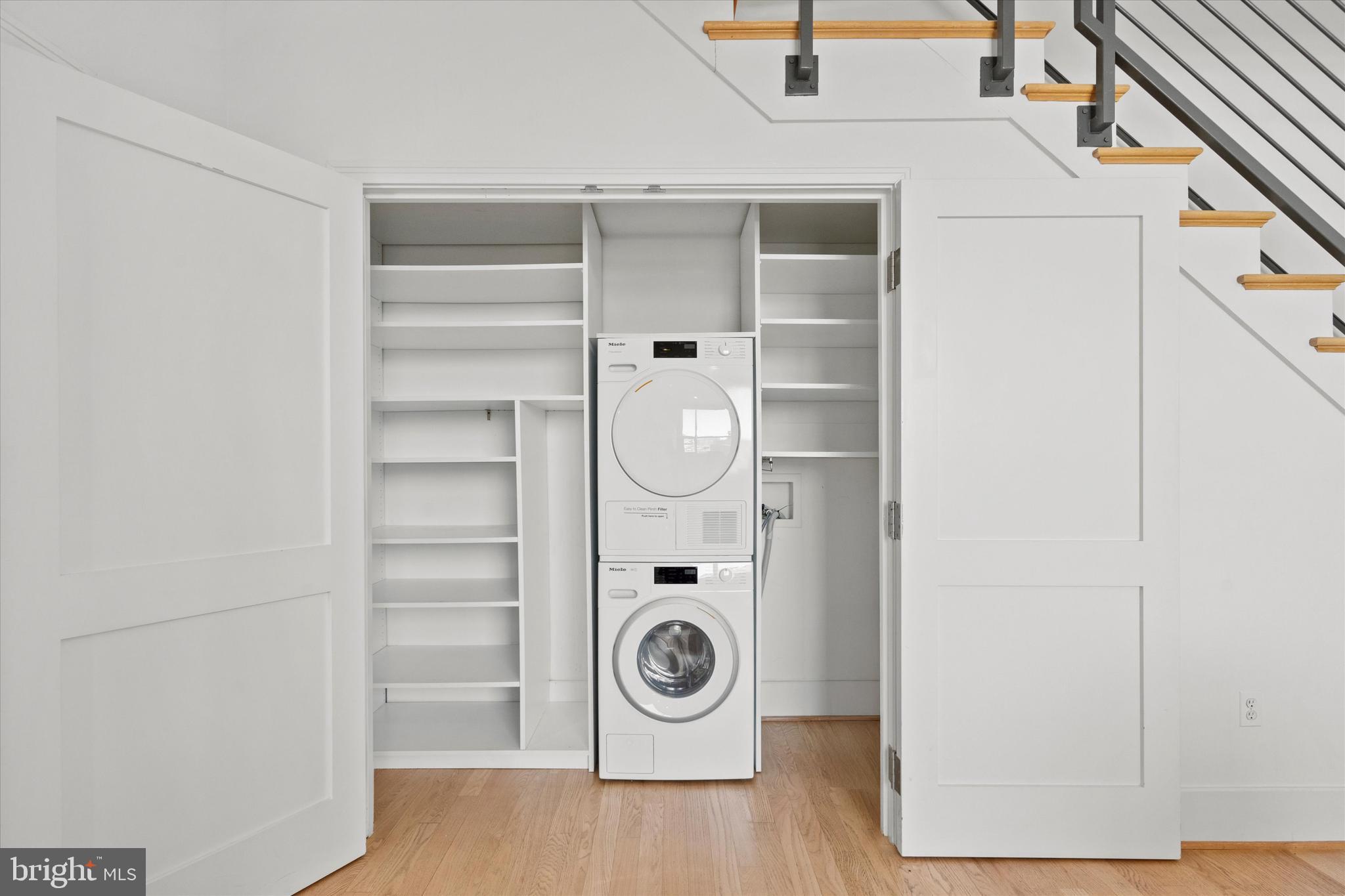 2100 11TH STREET NW PH6