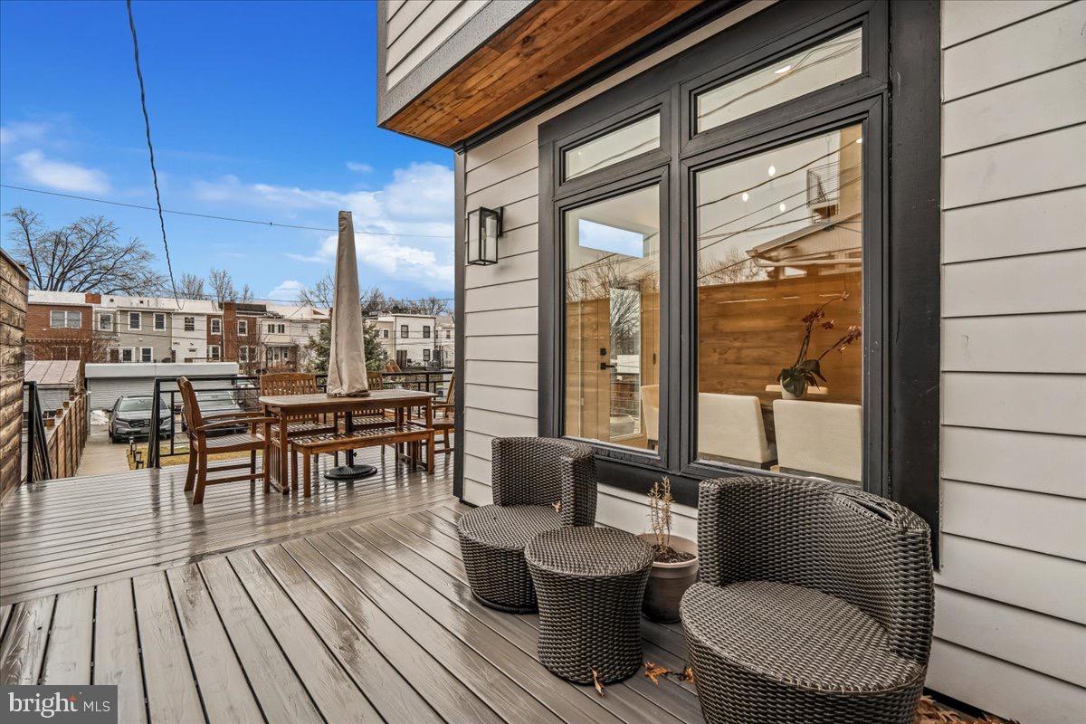 522 NW TAYLOR STREET NW