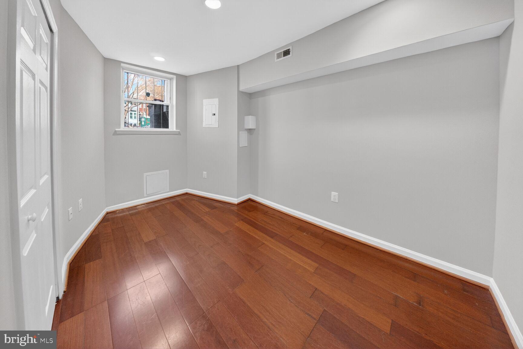 46 NW FLORIDA AVENUE NW