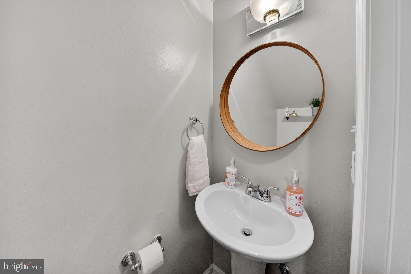 46 NW FLORIDA AVENUE NW