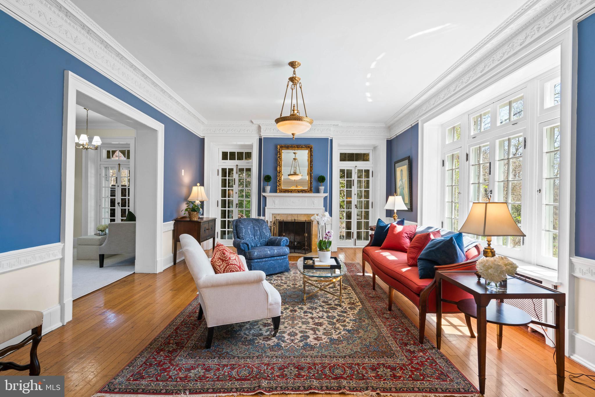 2325 PORTER STREET NW