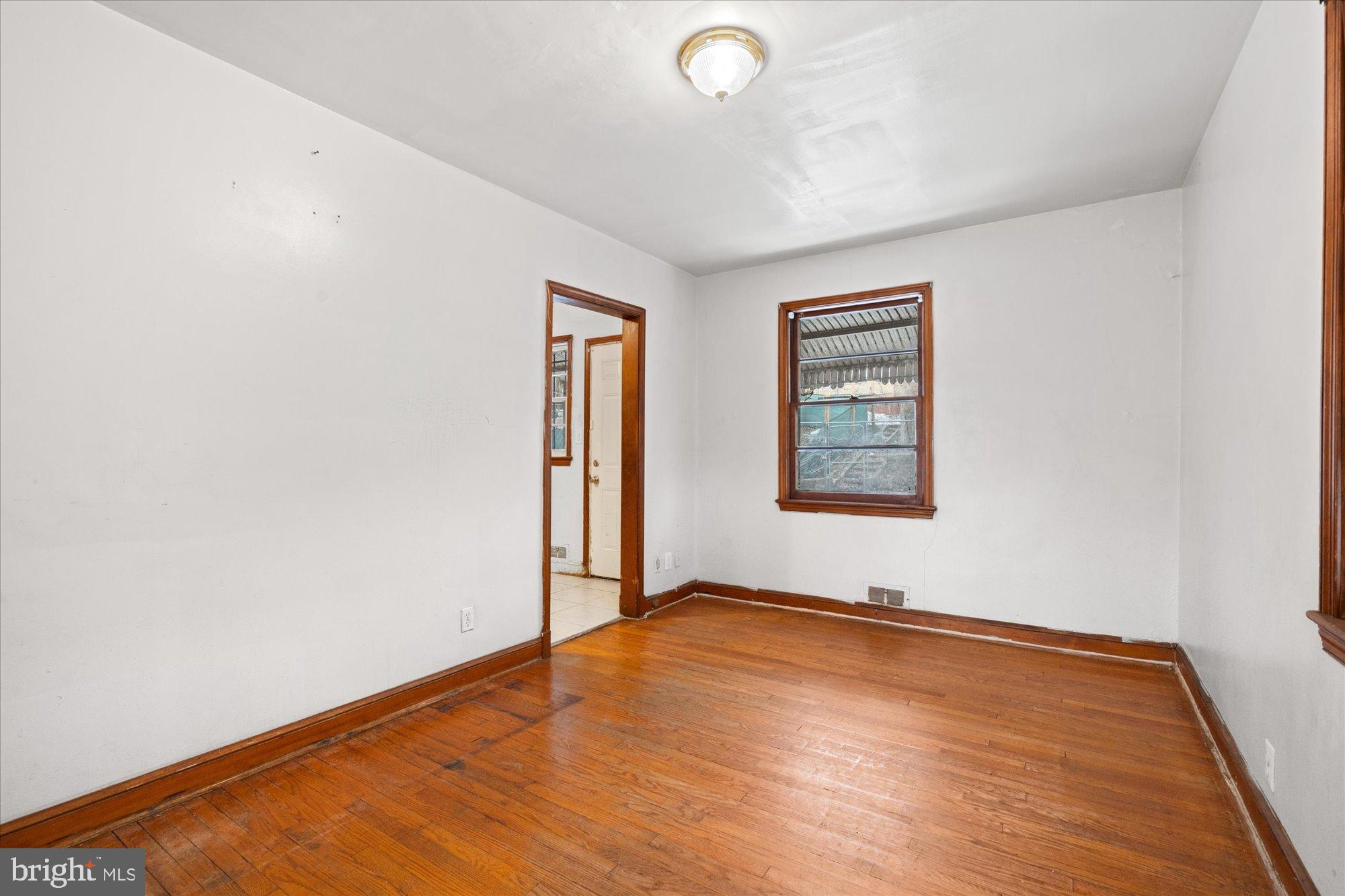 414 CHESAPEAKE STREET SE