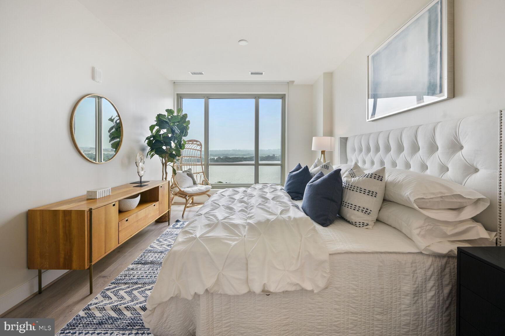 1331 MARYLAND AVE SW 1225