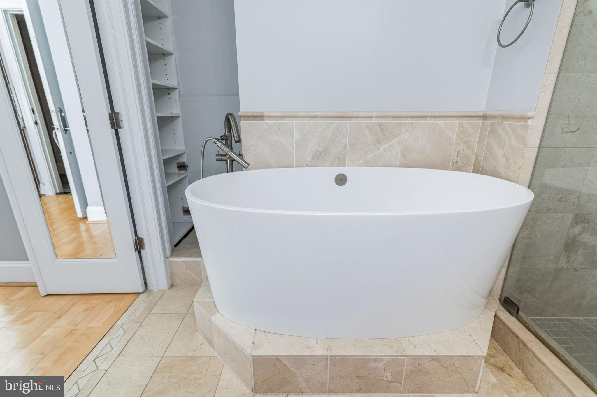 1830 JEFFERSON PLACE NW 19