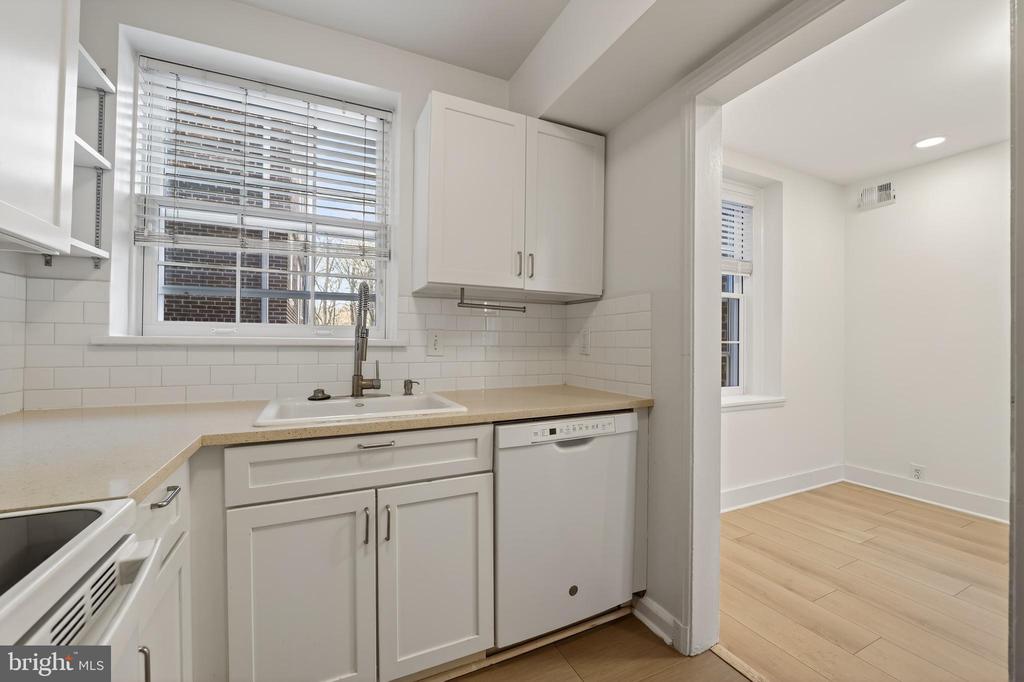 3450 39TH STREET NW A685