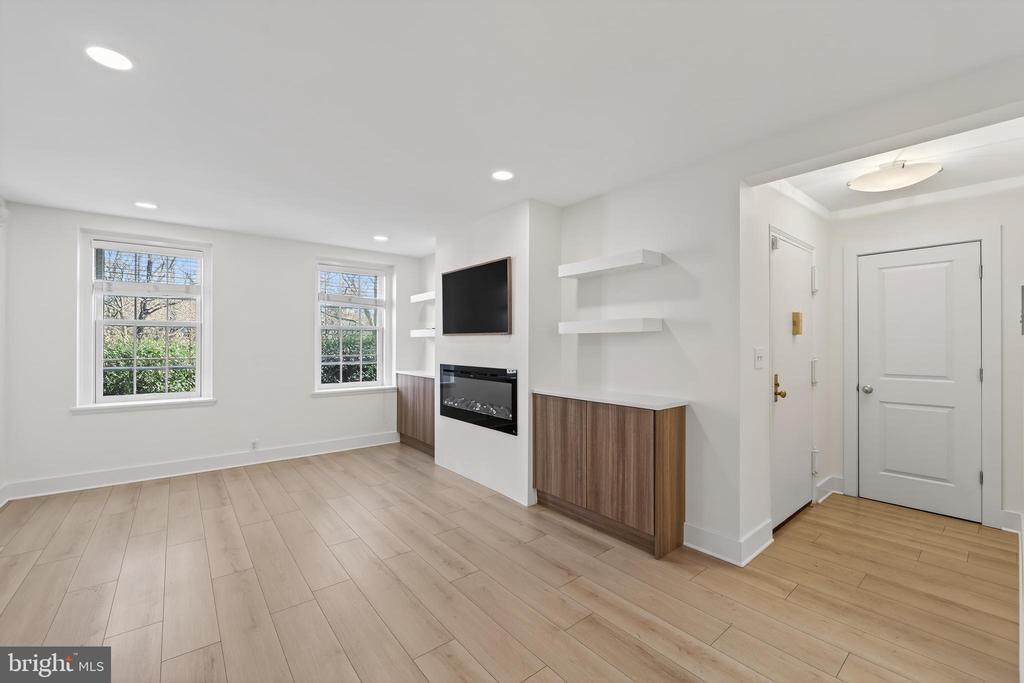 3450 39TH STREET NW A685