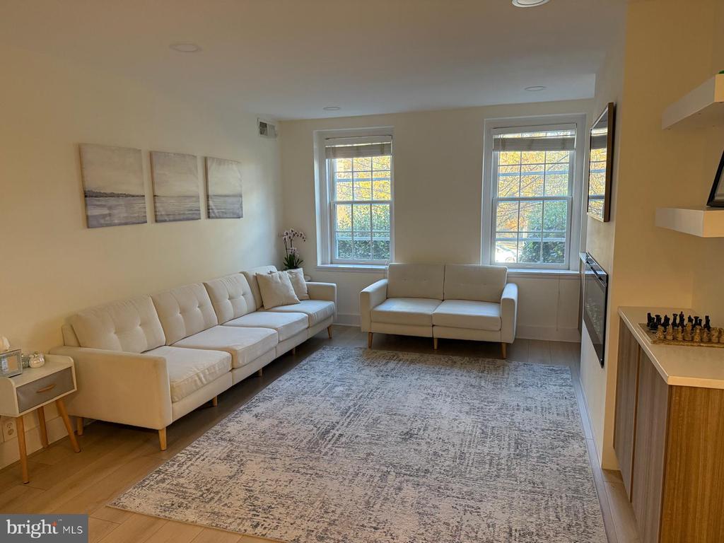 3450 39TH STREET NW A685