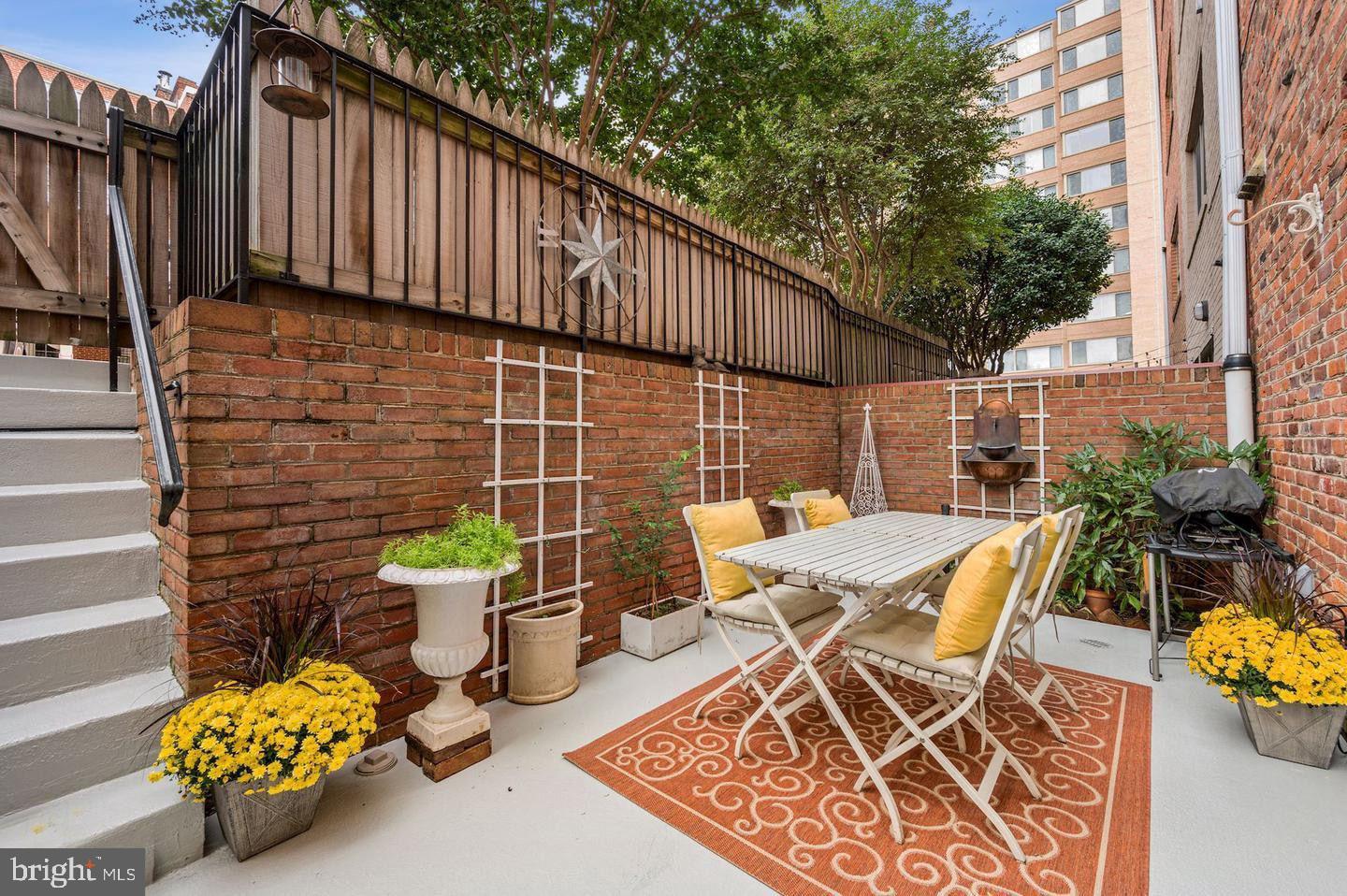 1823 CORCORAN STREET NW 9