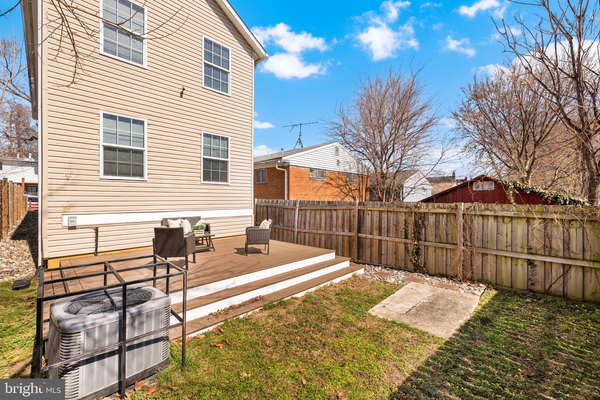 4521 CLAY STREET NE