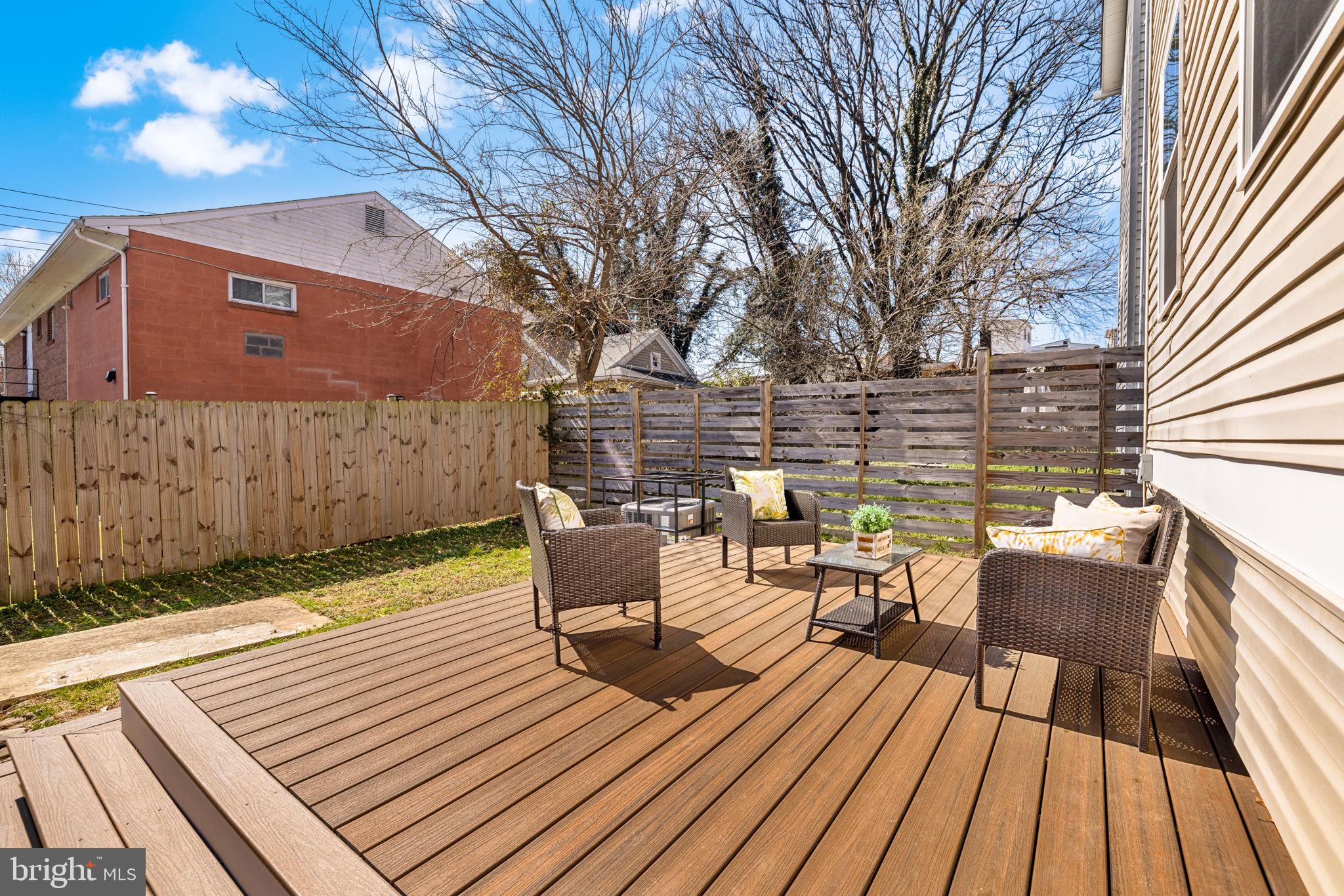 4521 CLAY STREET NE