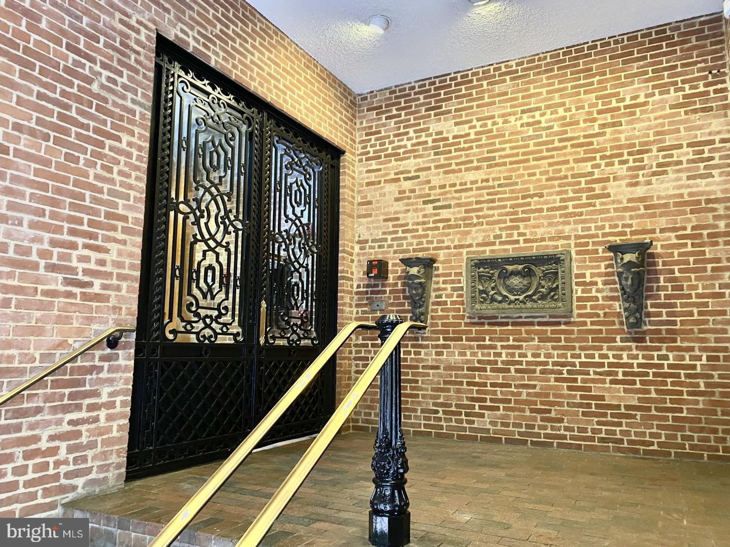 3225 GRACE STREET NW 101