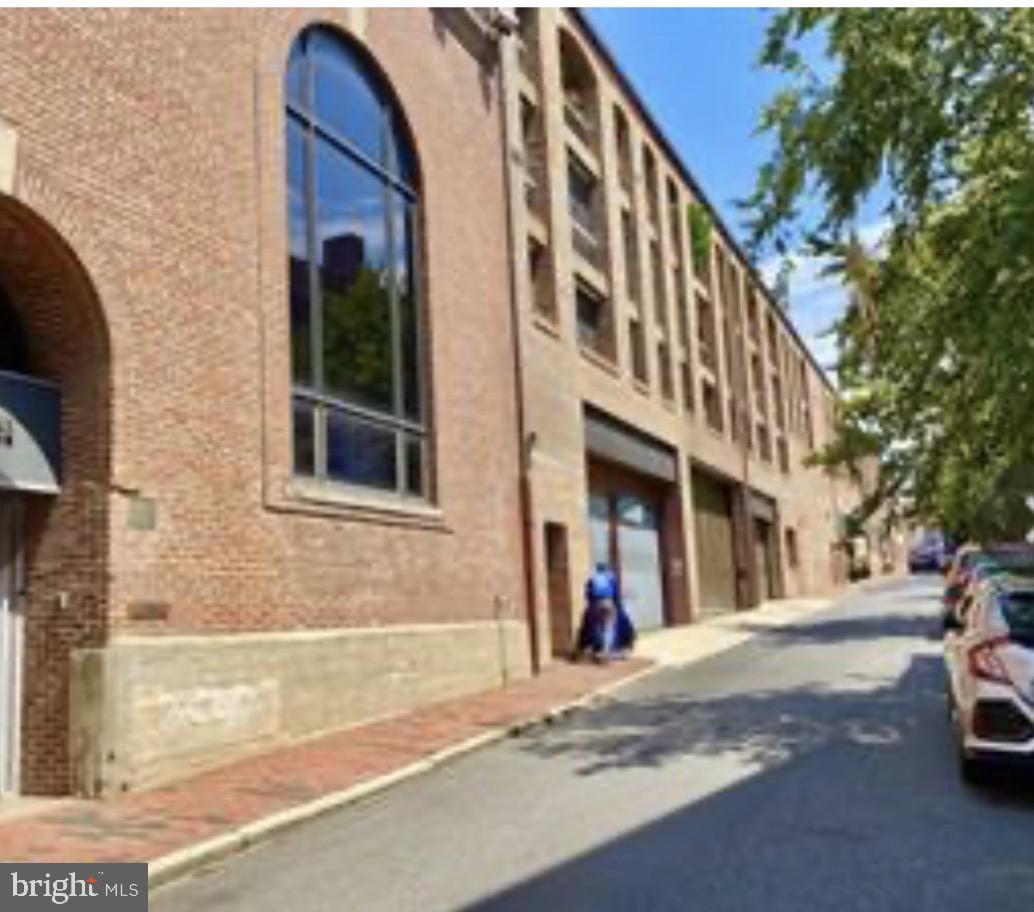 3225 GRACE STREET NW 101