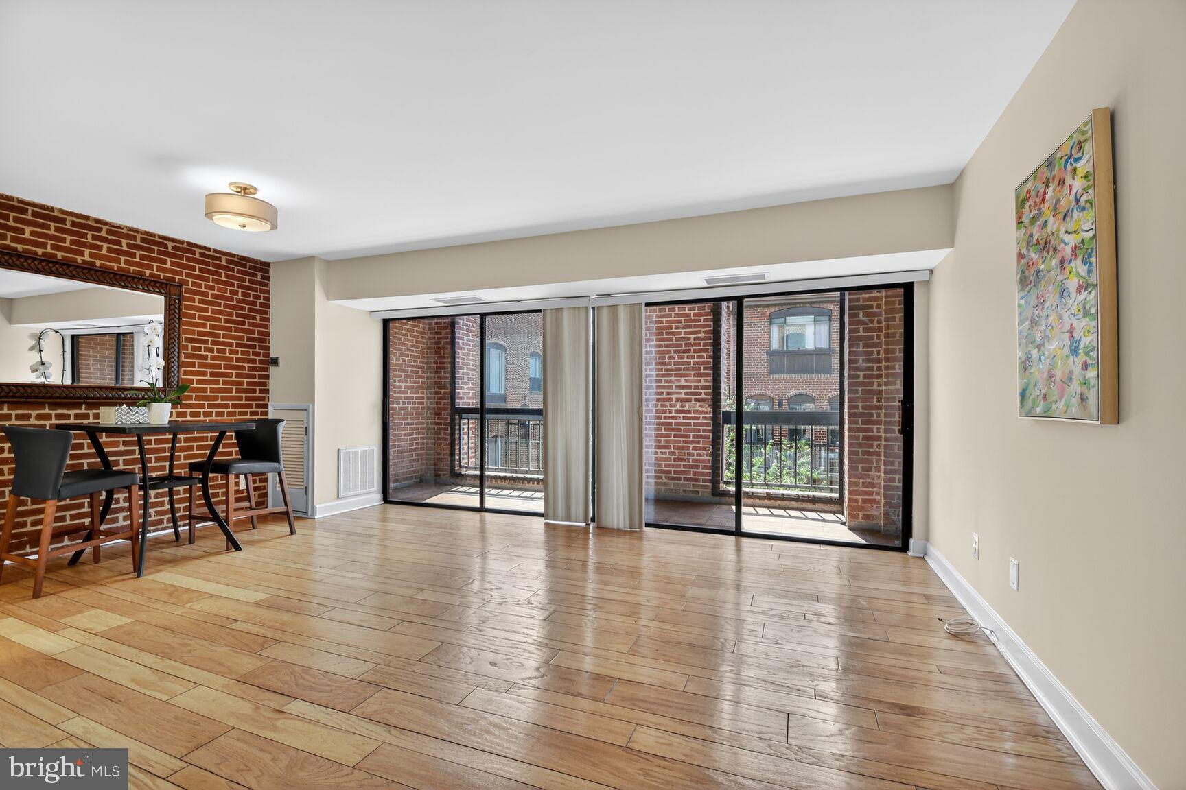 3225 GRACE STREET NW 101