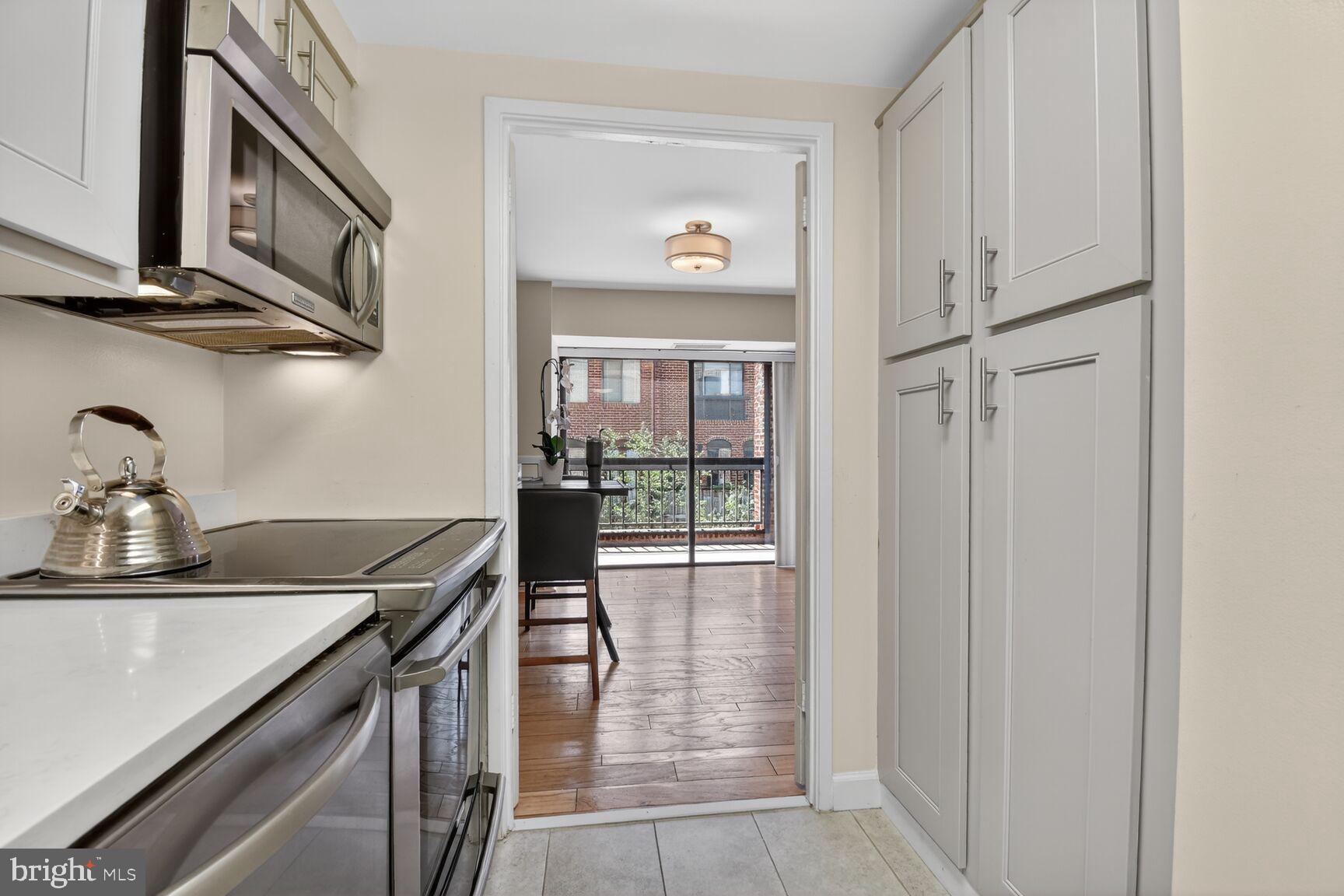 3225 GRACE STREET NW 101