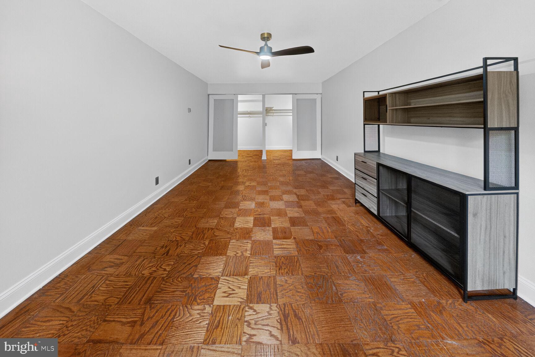 4201 CATHEDRAL AVENUE NW 222W