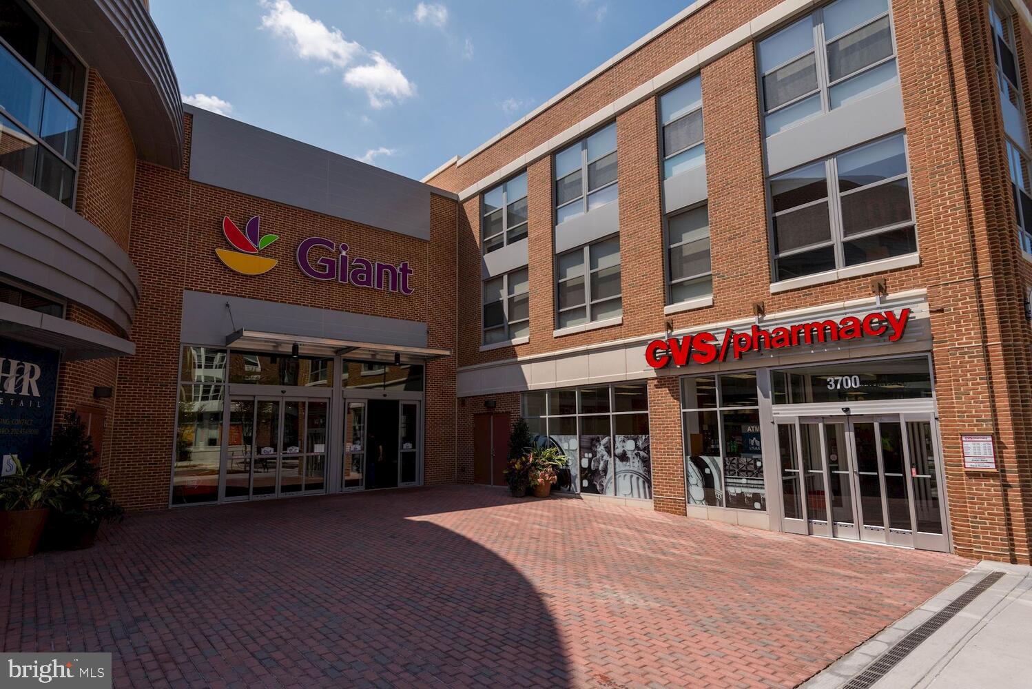 4201 CATHEDRAL AVENUE NW 222W