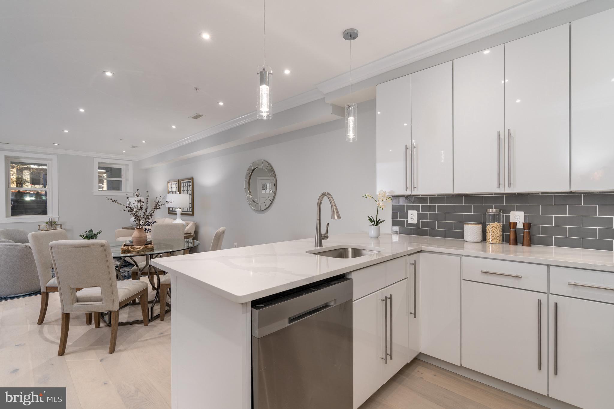 1128 BUCHANAN STREET NW 1