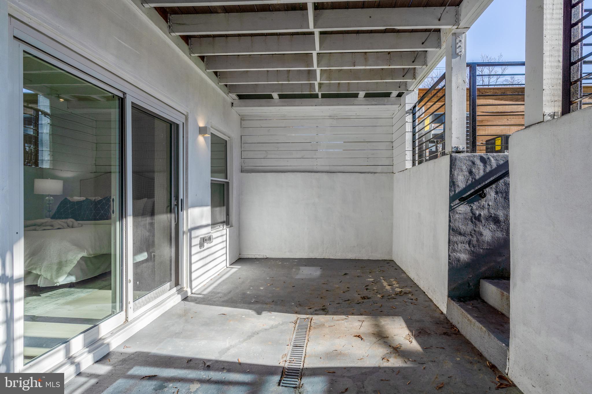 1128 BUCHANAN STREET NW 1