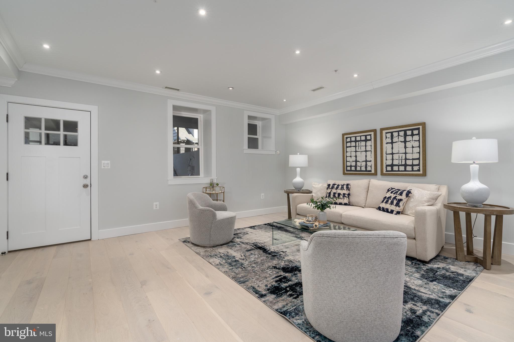 1128 BUCHANAN STREET NW 1