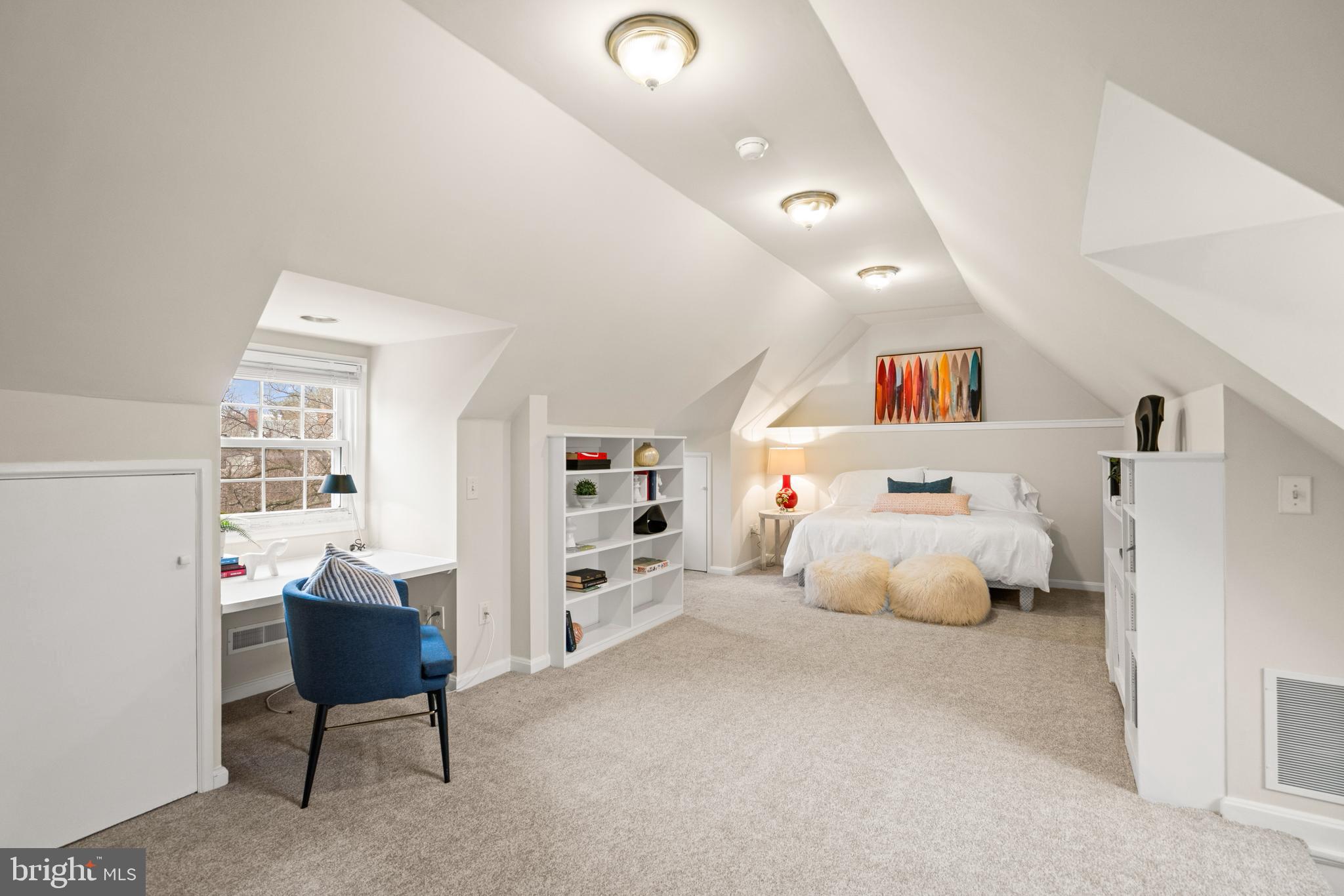 3308 CATHEDRAL AVENUE NW