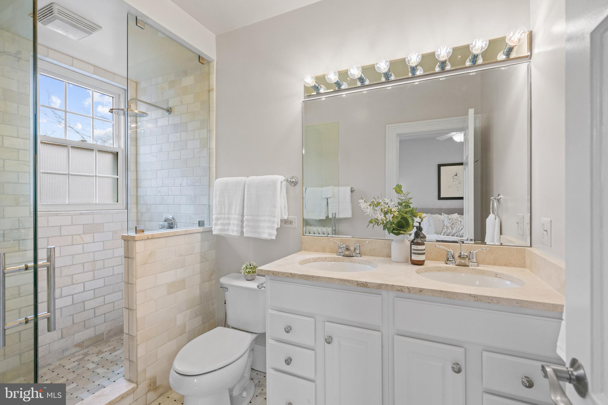 3308 CATHEDRAL AVENUE NW