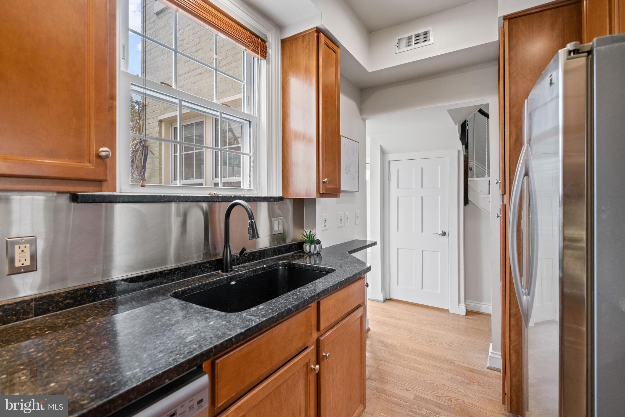 3308 CATHEDRAL AVENUE NW