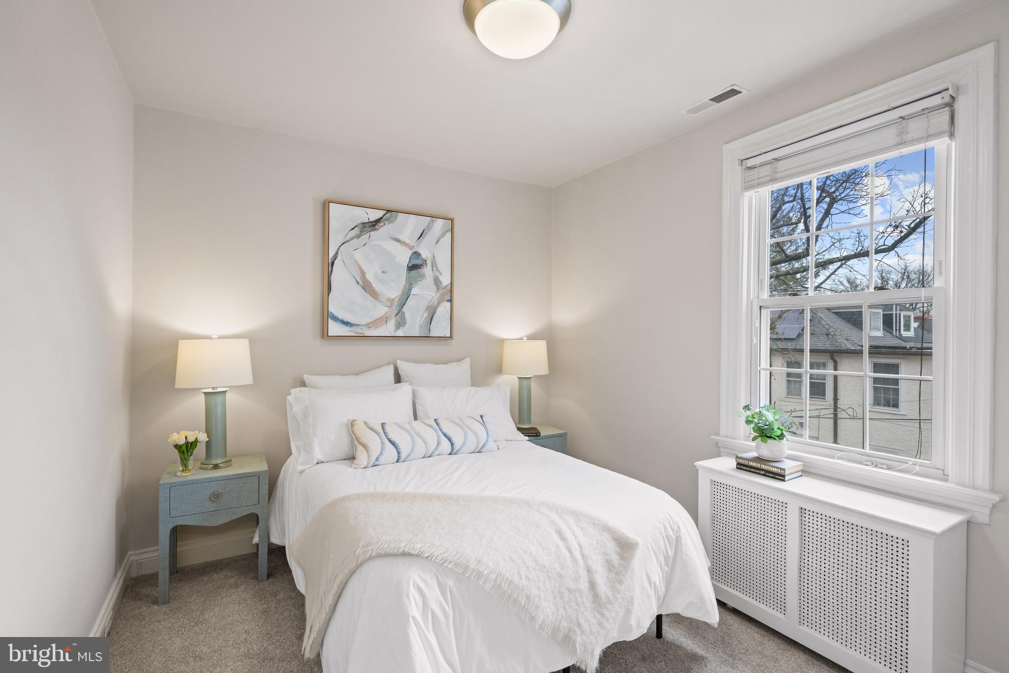 3308 CATHEDRAL AVENUE NW