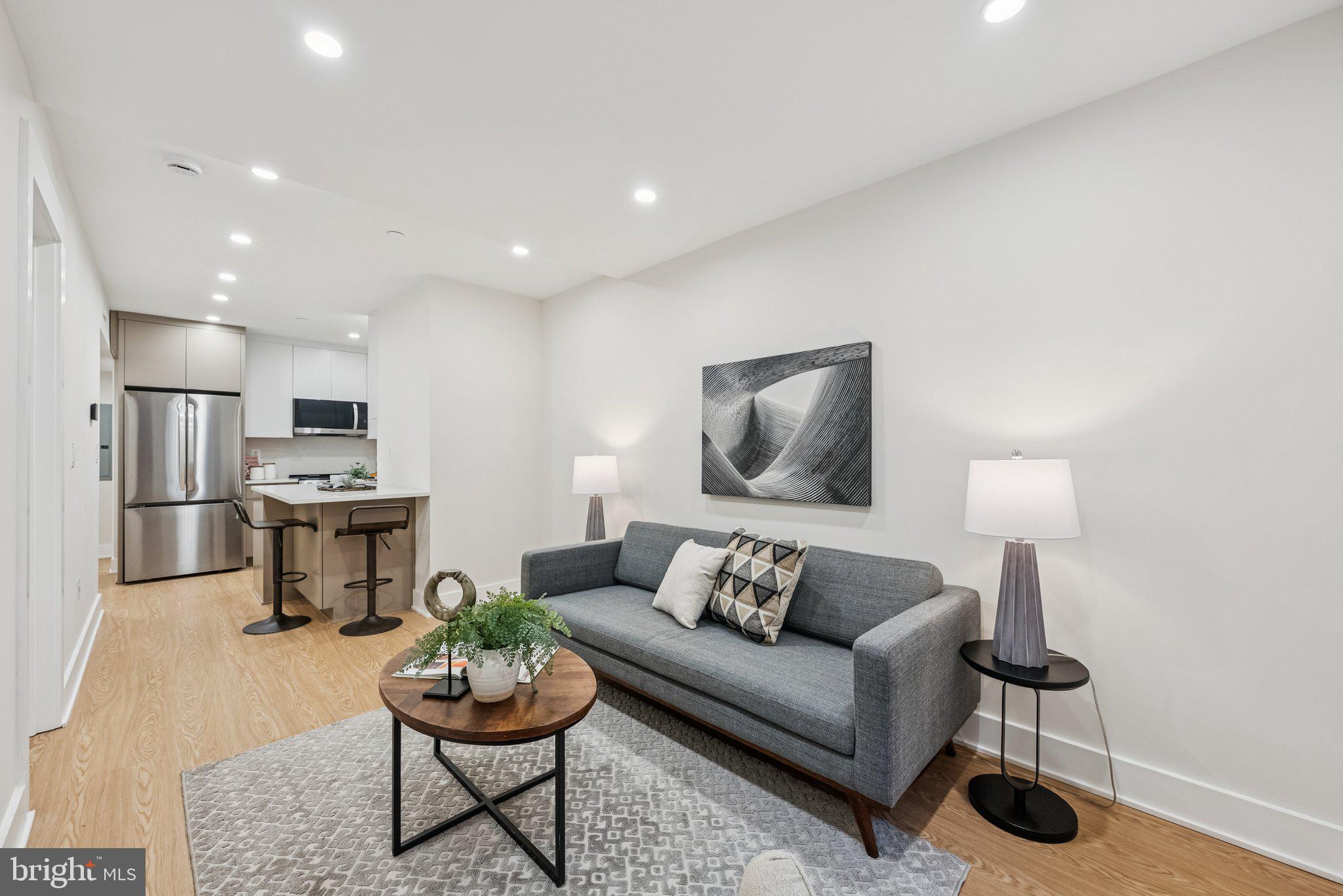 2134 WISCONSIN AVENUE NW 2