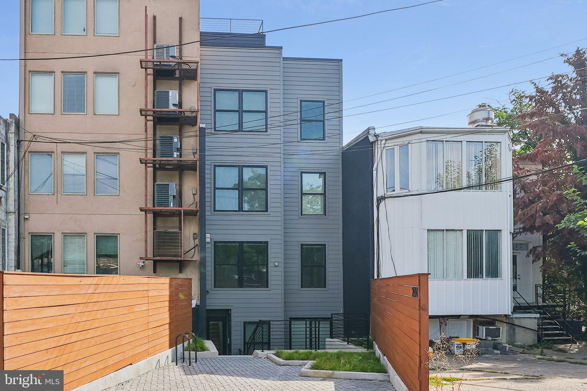 2134 WISCONSIN AVENUE NW 2