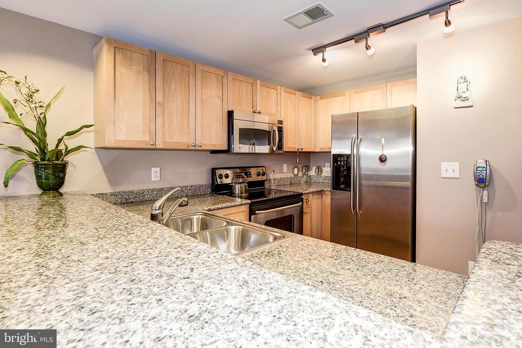 777 7TH STREET NW 620