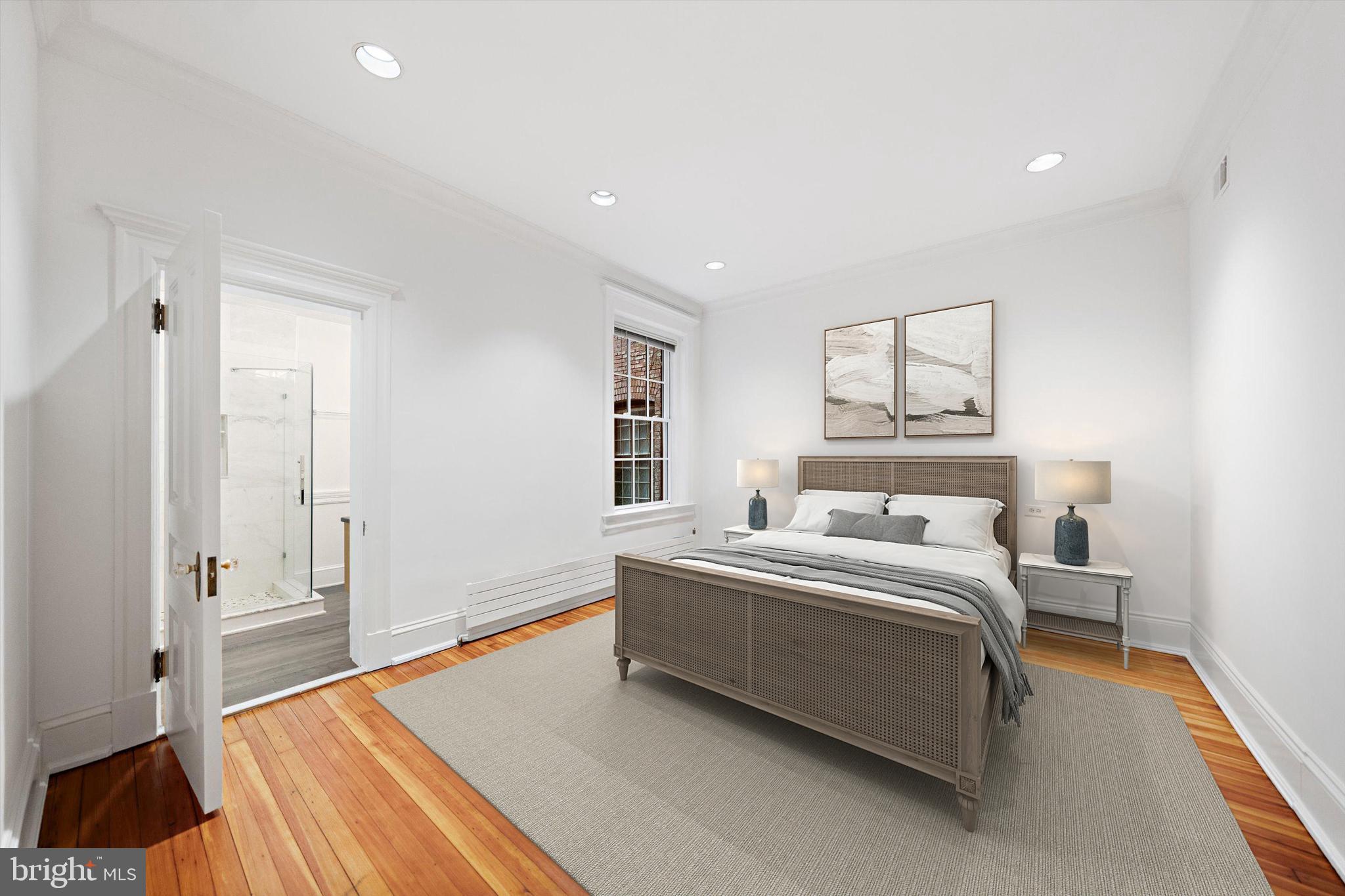 2134 R STREET NW