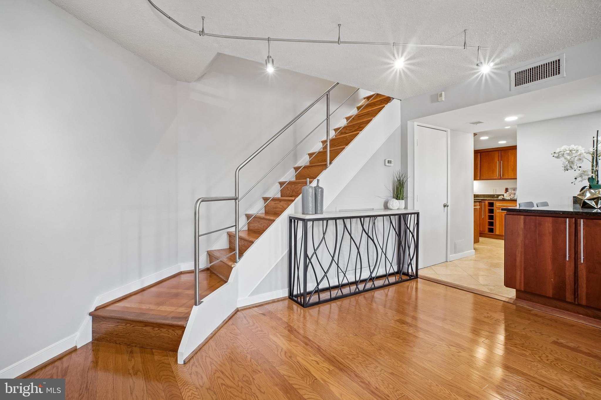 1099 22ND STREET NW 410