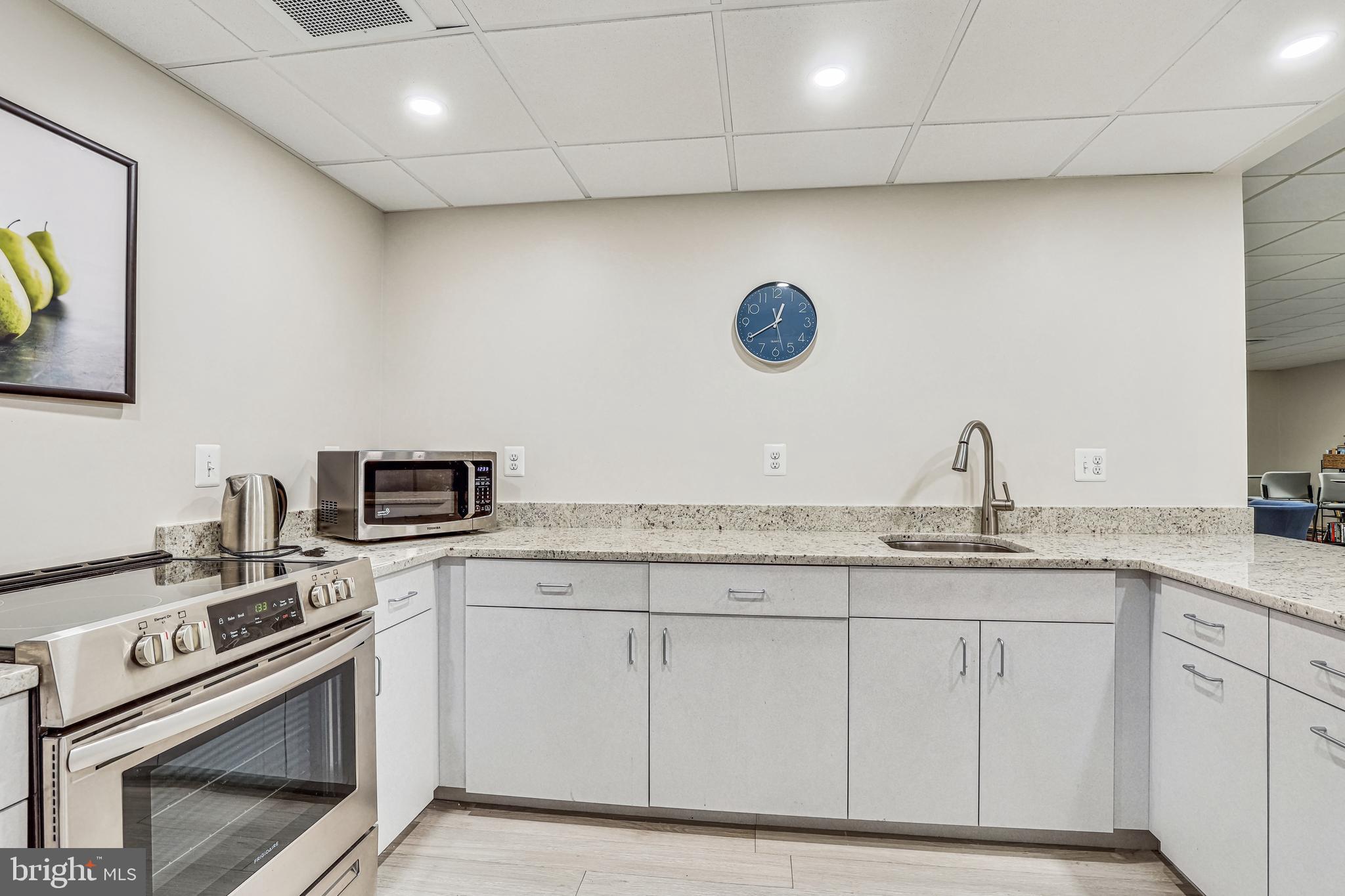 1099 22ND STREET NW 410