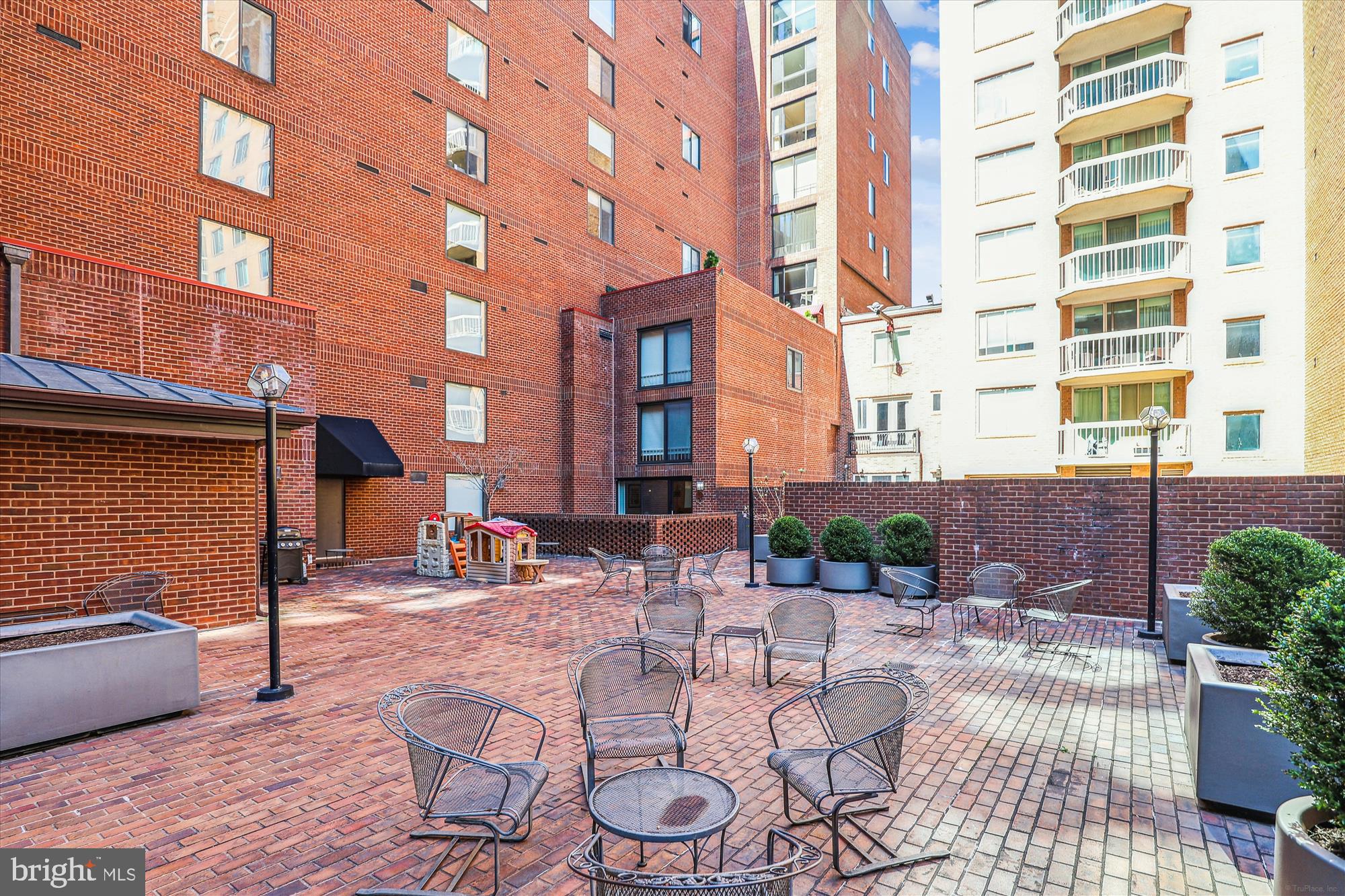 1099 22ND STREET NW 410