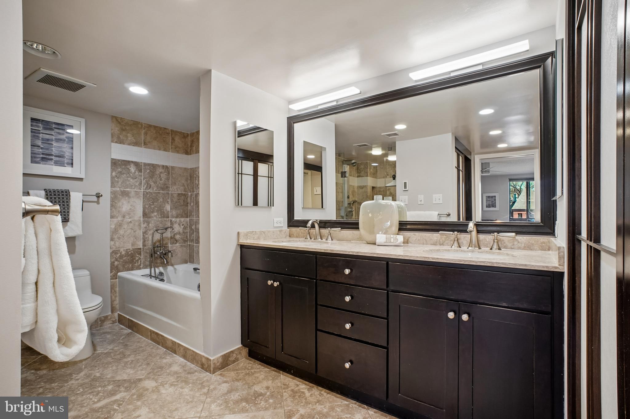 1099 22ND STREET NW 410