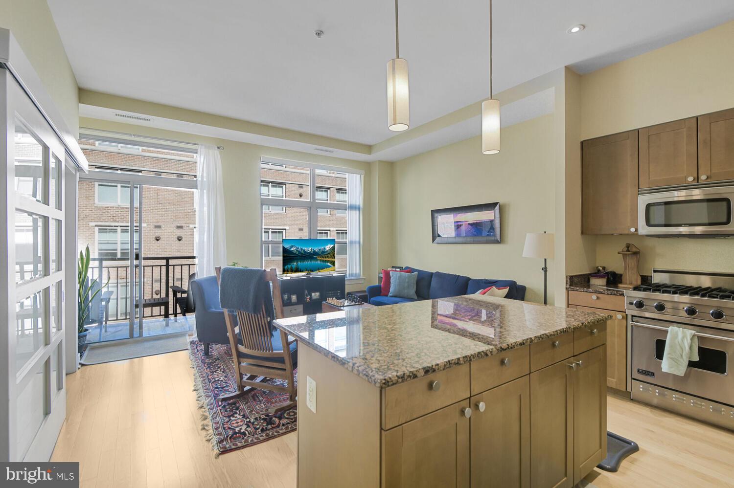 2425 L STREET NW 520