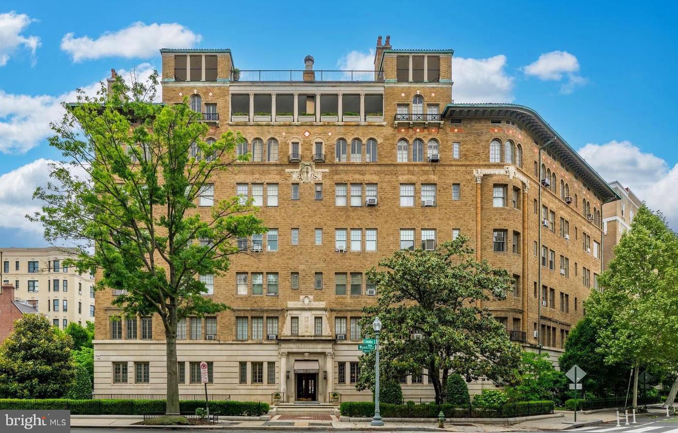 1901 WYOMING AVENUE NW