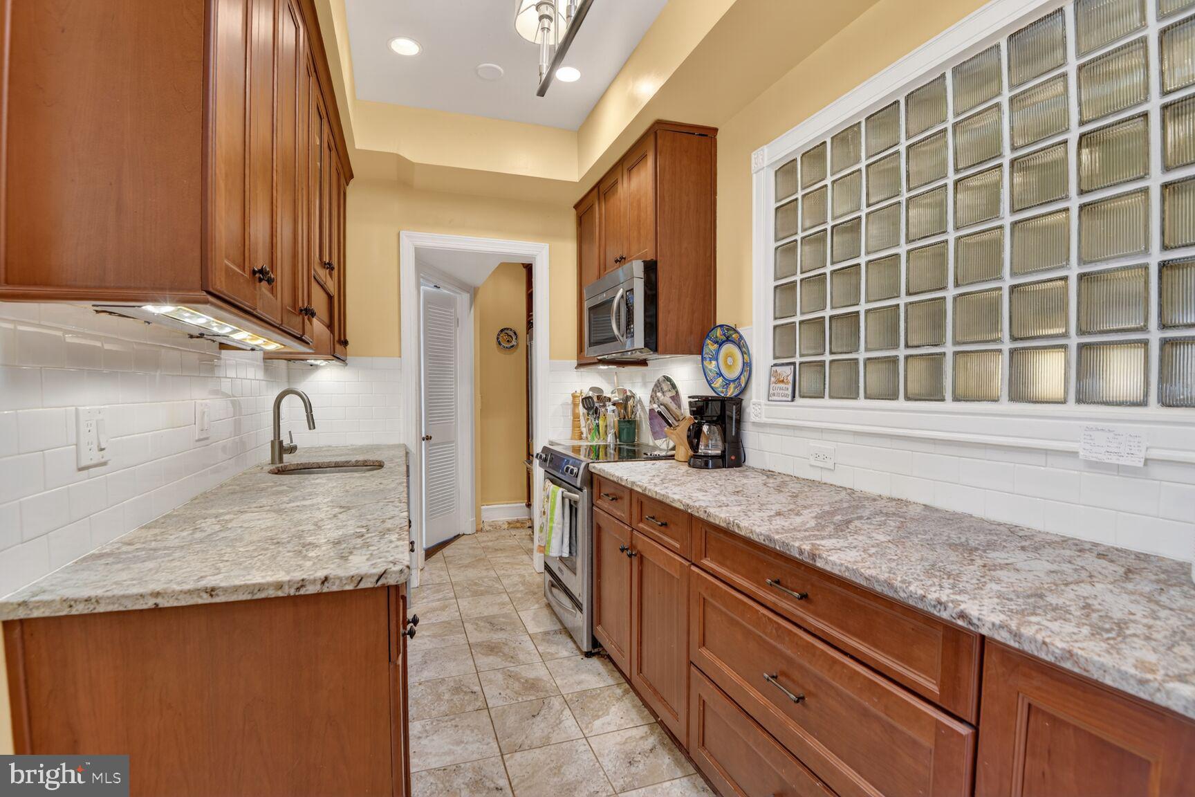 1901 WYOMING AVENUE NW